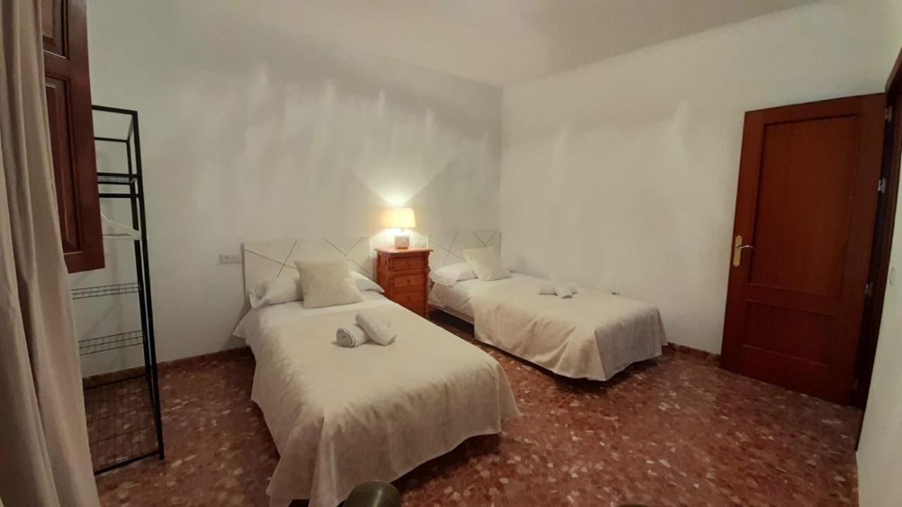 Casa Rural Dona Catalina Jimena De La Frontera Exteriör bild