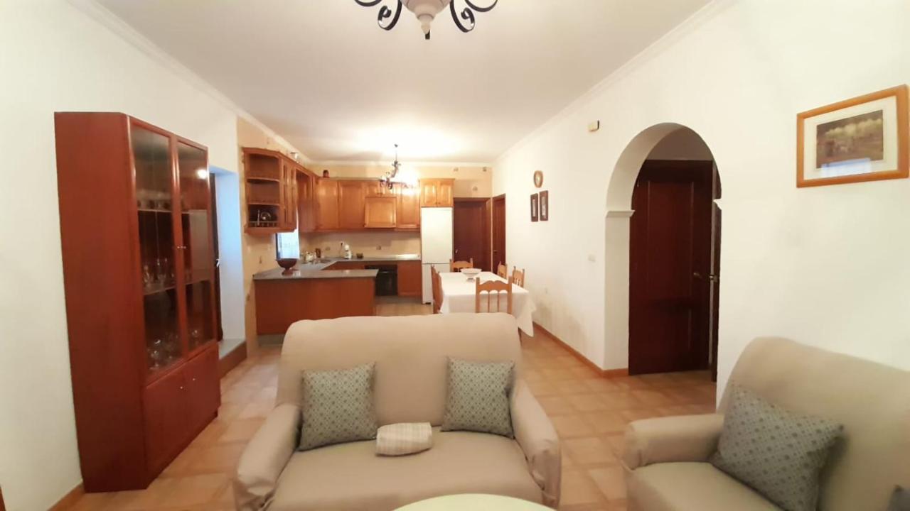 Casa Rural Dona Catalina Jimena De La Frontera Exteriör bild